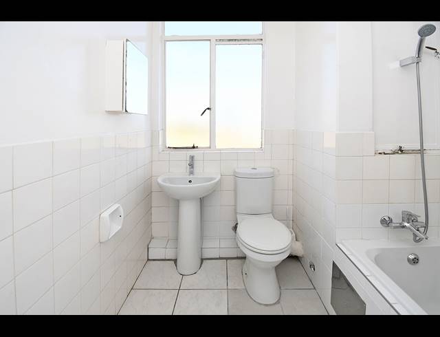 2 BEDROOM APARTMENT FOR SALE IN BEDFORD GARDENS
